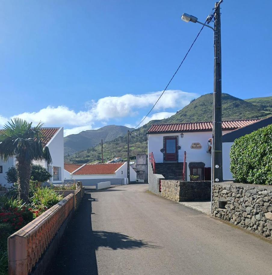 Villa Casa Da Travessa Santa Cruz das Flores Exterior foto